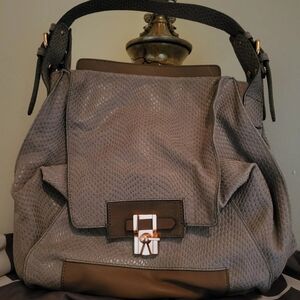 Women’s Gray Textured Shoulder Bag